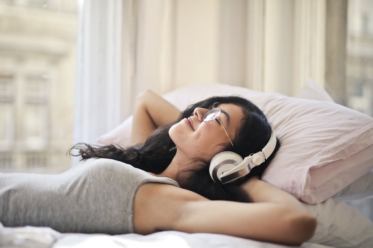 things to do while listening to music
